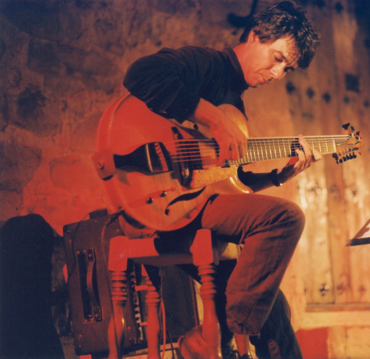 Dan Rochlis playing extended-range guitar